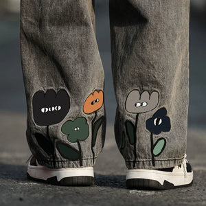 Graphic Baggy Jeans