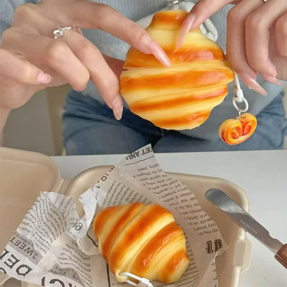 Croissant 3D Airpods Case
