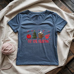 Tis The Season Lady V-neck